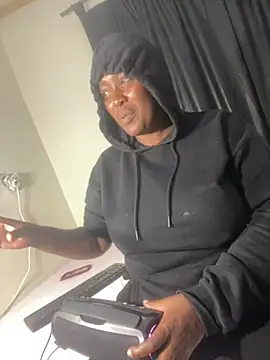 Cardiebae89 online show from March 12, 5:41 pm