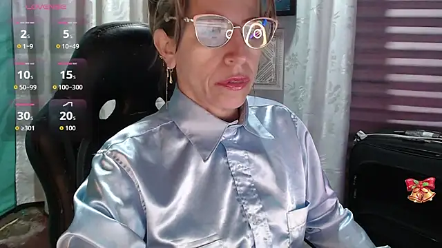 Chayla Ruiz online show from February 12, 10:43 am