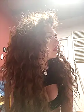 CurlyElisa online show from April 12, 9:42 pm