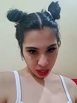 Snapshot of molymeneses chatting on December 6, 5:44 pm molymeneses online show from December 6, 5:44 pm