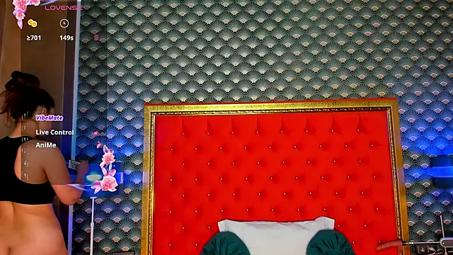 VallerieJones online show from March 14, 3:48 am