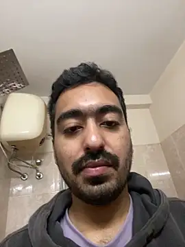 Snapshot of Vikram9918 chatting on December 8, 7:15 am Vikram9918 online show from December 8, 7:15 am