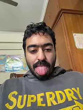 Snapshot of Vikram9918 chatting on January 21, 10:19 am Vikram9918 online show from January 21, 10:19 am