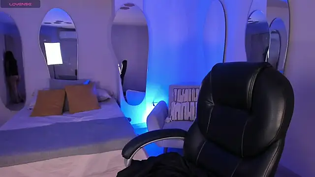 JadeEvansX online show from January 5, 9:14 pm