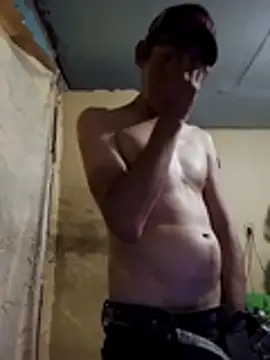 Snapshot of MarsWood chatting on December 1, 1:32 am MarsWood online show from December 1, 1:32 am