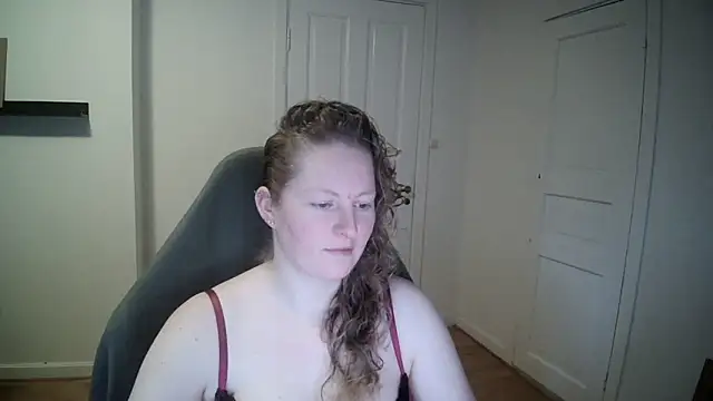 Girlnina-1995 online show from January 30, 10:29 am