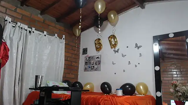 Bigassmommy x online show from March 9, 2:07 am