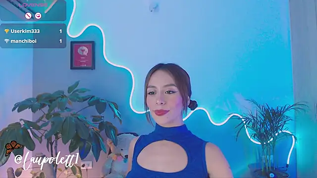 Snapshot of LauPolett chatting on February 1, 1:44 am LauPolett online show from February 1, 1:44 am