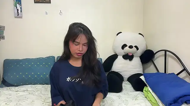 Snapshot of rihanna22 chatting on November 17, 1:50 pm rihanna22 online show from November 17, 1:50 pm