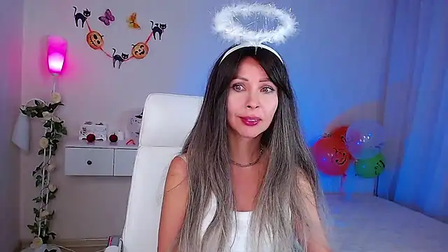 Snapshot of wendifoste chatting on October 30, 8:09 pm wendifoste online show from October 30, 8:09 pm