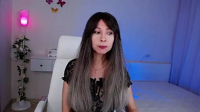 Snapshot of wendifoste chatting on December 15, 6:45 pm wendifoste online show from December 15, 6:45 pm