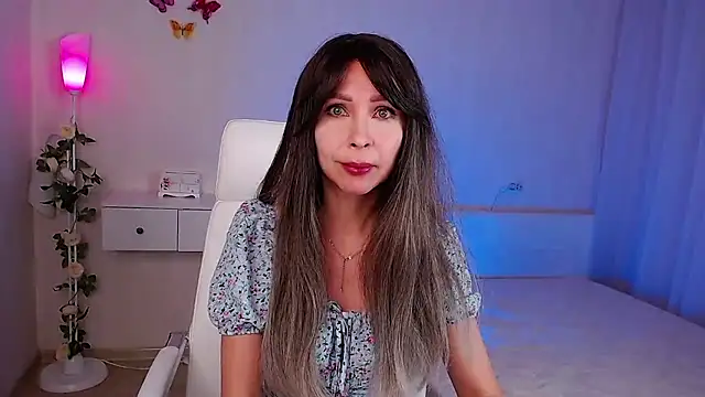 Snapshot of wendifoste chatting on December 19, 7:10 pm wendifoste online show from December 19, 7:10 pm