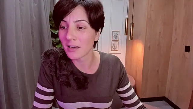 Snapshot of LorenDaze chatting on October 22, 2:17 pm LorenDaze online show from October 22, 2:17 pm