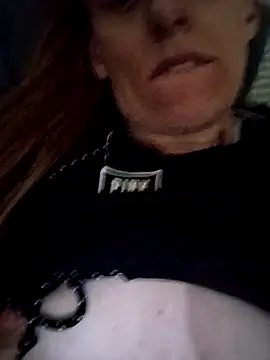 eatmeplease44 online show from October 11, 4:49 pm