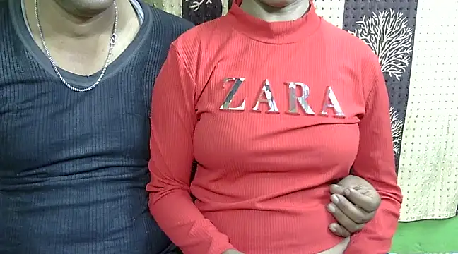 Snapshot of Indian_Horny_Wife chatting on January 17, 6:57 am Indian Horny Wife online show from January 17, 6:57 am