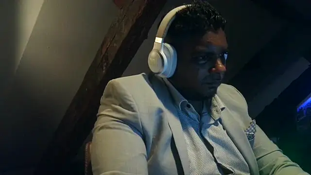 Bandusrilankasexymen online show from February 26, 9:05 pm