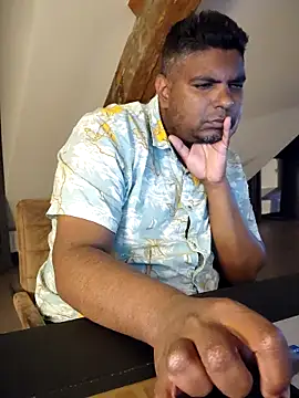 Bandusrilankasexymen online show from April 9, 10:15 pm