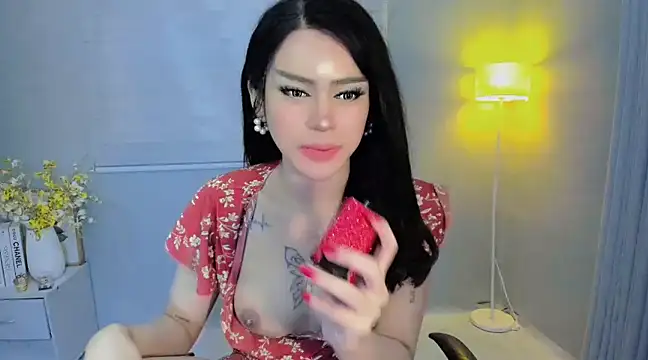 Snapshot of Patricia_fox chatting on December 6, 11:57 pm Patricia fox online show from December 6, 11:57 pm