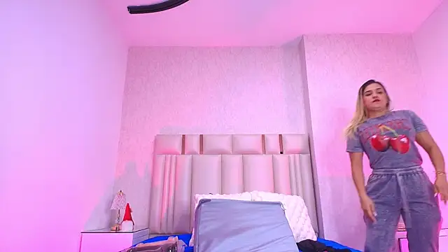 Snapshot of _carolina_fox chatting on November 21, 3:16 am carolina fox online show from November 21, 3:16 am