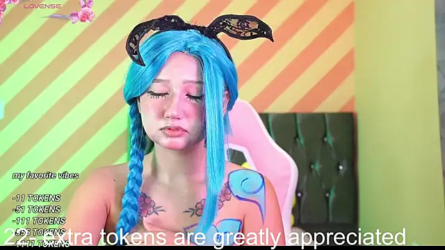 Pinkie Princes online show from January 3, 3:05 am