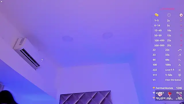 Snapshot of malaia_hills chatting on February 9, 1:44 am malaia hills online show from February 9, 1:44 am