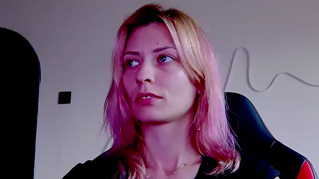 karo123421 online show from November 4, 9:41 am