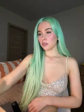 xDinnax online show from January 4, 11:59 pm