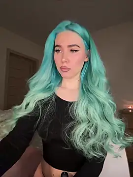 xDinnax online show from March 7, 2:12 pm