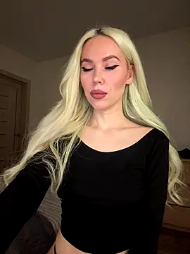 xDinnax online show from October 5, 2:48 pm