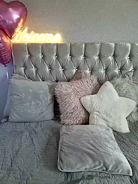 xxkhaleesixx online show from February 26, 1:19 pm