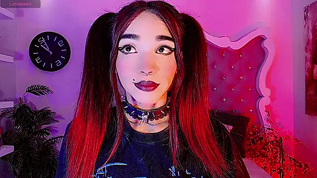 LeyXandrabraz online show from November 20, 7:35 pm