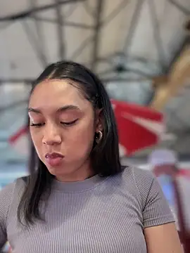 Leaberry online show from January 15, 5:58 pm