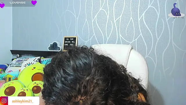 AshleyKim  online show from October 25, 11:54 pm