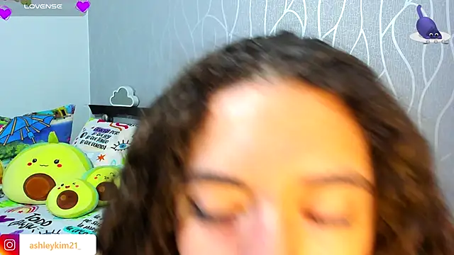 Snapshot of AshleyKim_ chatting on November 15, 11:21 pm AshleyKim online show from November 15, 11:21 pm