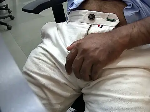 hotdikforu online show from April 1, 12:28 pm