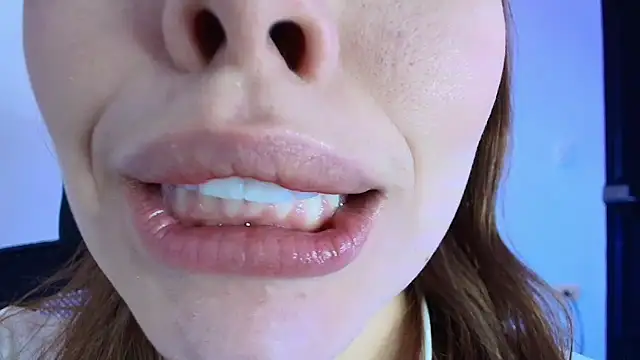 lisbet21x online show from February 18, 9:11 pm