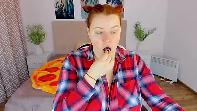 PolinaSalvatore online show from January 30, 8:54 am