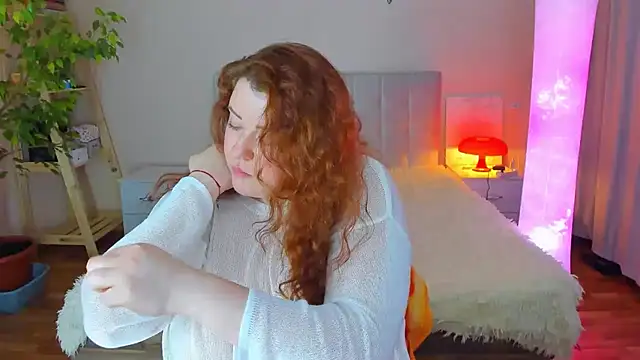 PolinaSalvatore online show from March 11, 8:42 pm