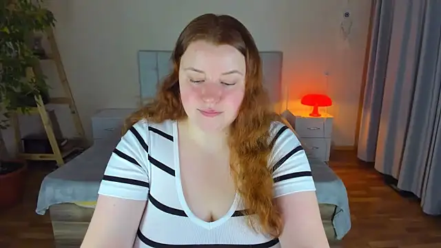 PolinaSalvatore online show from September 14, 8:08 pm