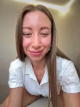 EvaCatt online show from February 6, 2:49 am