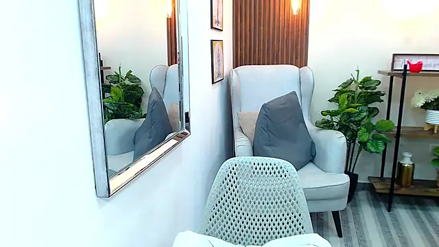 Snapshot of Kenya--Buhle chatting on March 18, 11:08 am Kenya--Buhle online show from March 18, 11:08 am