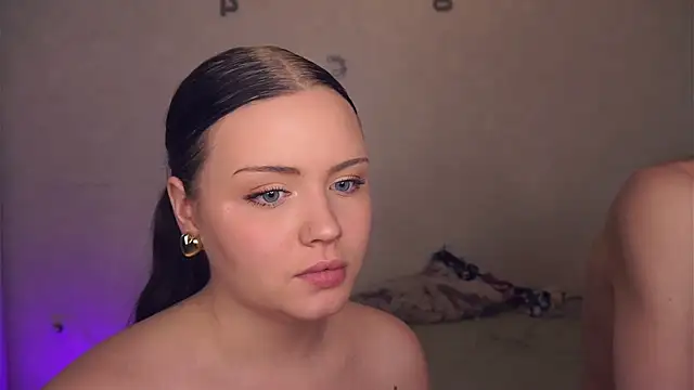 missbeatriss online show from February 3, 3:27 pm