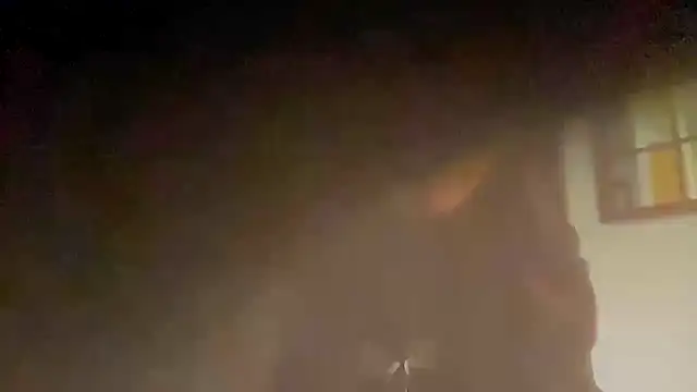 Snapshot of SweetMaisie chatting on October 27, 10:25 pm SweetMaisie online show from October 27, 10:25 pm