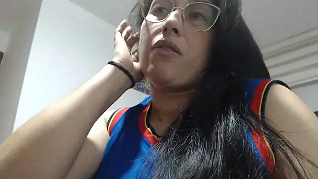 andreaisis2 online show from October 23, 3:39 am