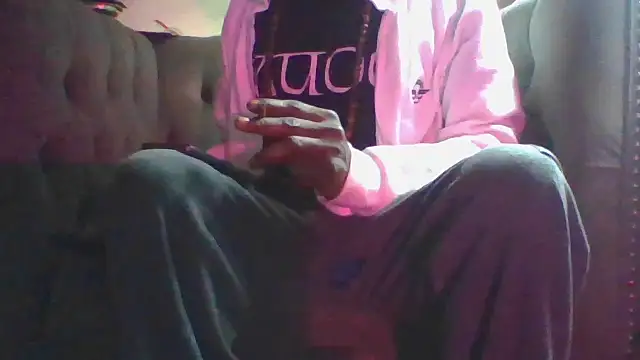 Snapshot of Daddy_hook chatting on November 27, 3:14 pm Daddy hook online show from November 27, 3:14 pm