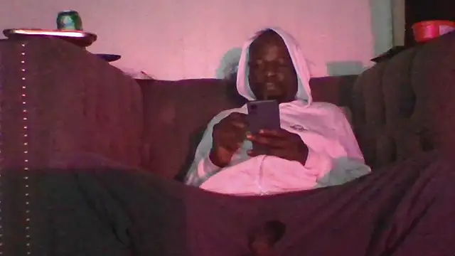 Snapshot of Daddy_hook chatting on November 28, 3:36 pm Daddy hook online show from November 28, 3:36 pm