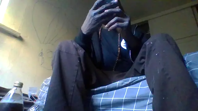 Snapshot of Daddy_hook chatting on December 17, 11:22 pm Daddy hook online show from December 17, 11:22 pm