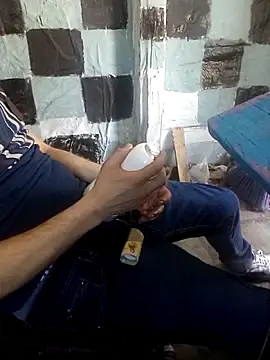 Wero4200 online show from April 4, 6:05 pm