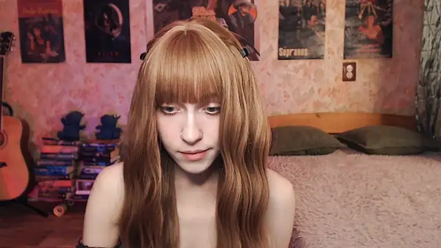 Friendly Ellie online show from October 16, 1:12 pm