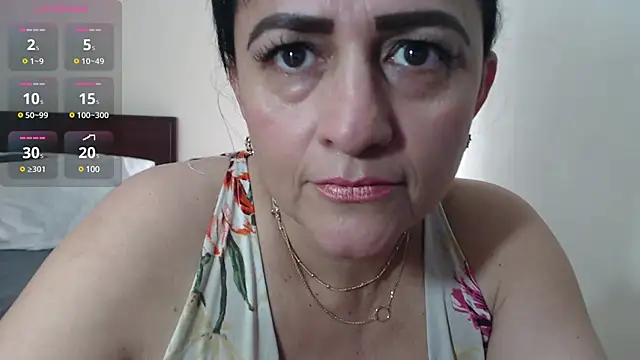 Snapshot of ISABEEL_SOFIA01 chatting on January 12, 6:16 pm ISABEEL SOFIA01 online show from January 12, 6:16 pm